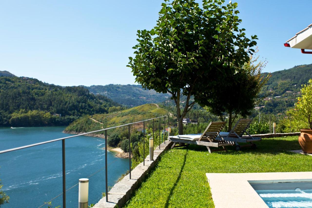 Lakeview Geres Guest House Bagian luar foto